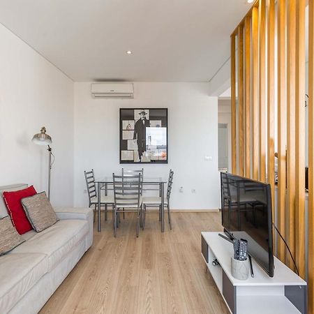 Tejo River View Apartment Nearby Belem Lisabona Exterior foto