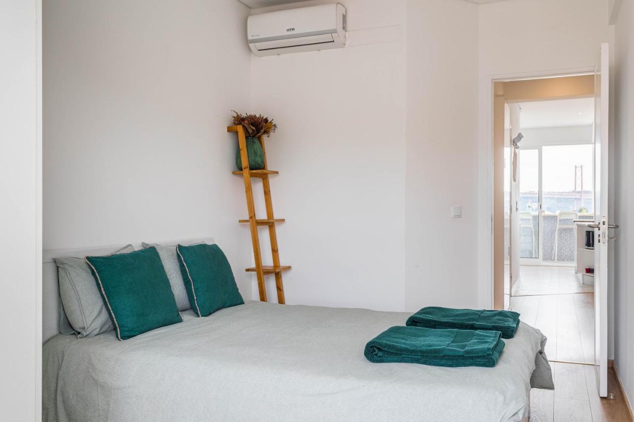 Tejo River View Apartment Nearby Belem Lisabona Exterior foto
