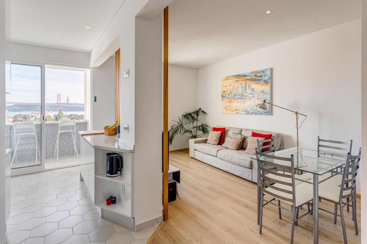 Tejo River View Apartment Nearby Belem Lisabona Exterior foto