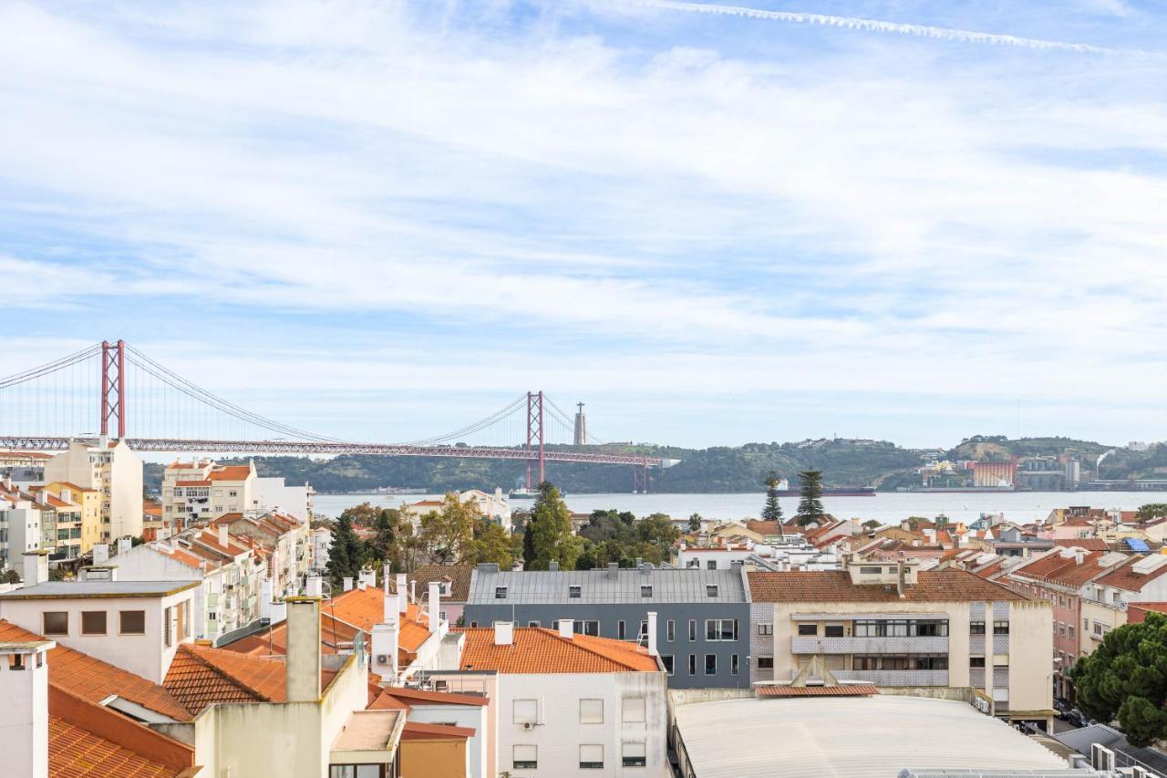 Tejo River View Apartment Nearby Belem Lisabona Exterior foto